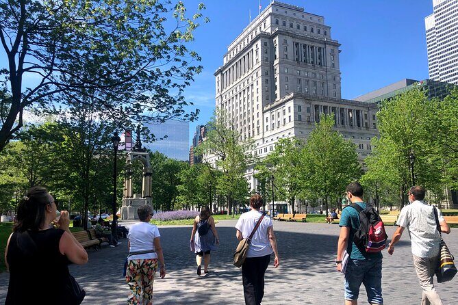 Montréal Downtown and Underground City Private Walking Tour - A Closer Look at the Tour Experience