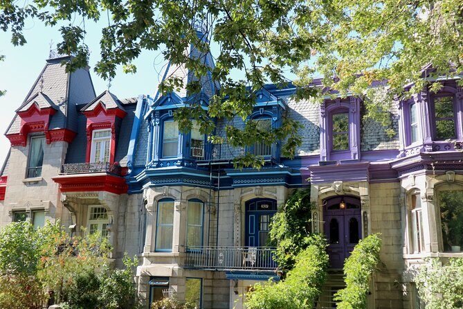 Montreal Instragram Photography Walk with Local Expert - A Close-Up on Montreal’s Charm: The Instagram Photography Walk with a Local Expert