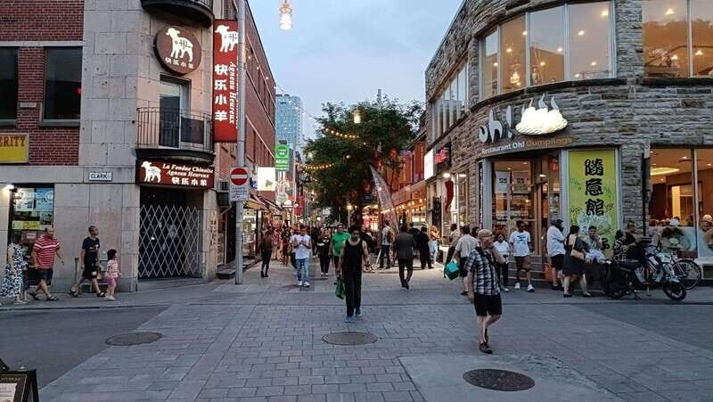 Montreal: Old Montreal at Twilight Walking Tour - Frequently Asked Questions