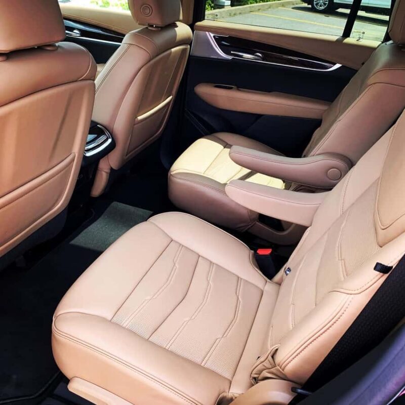 Montreal: Private City Tour by Luxury Sedan - Authentic Insights from Travelers