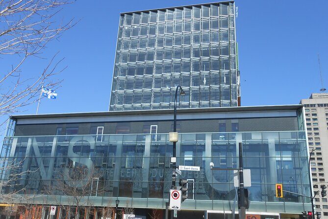 Montreal self-guided walking tour and scavenger hunt - Key Points