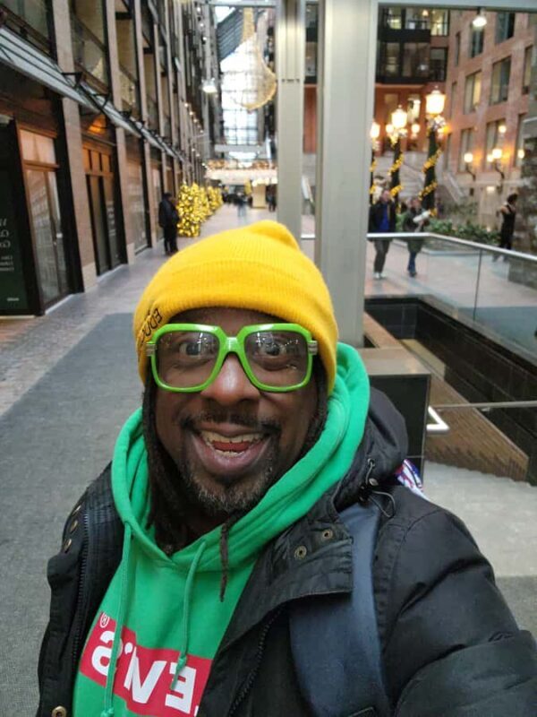 Montreal: Underground City visit with local touring Comedian - The Sum Up