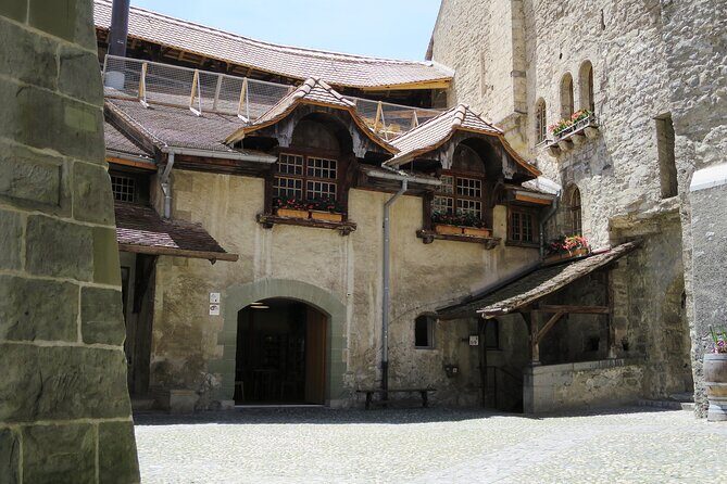 Montreux - Private Walking Tour - Authentic Insights from Past Travelers