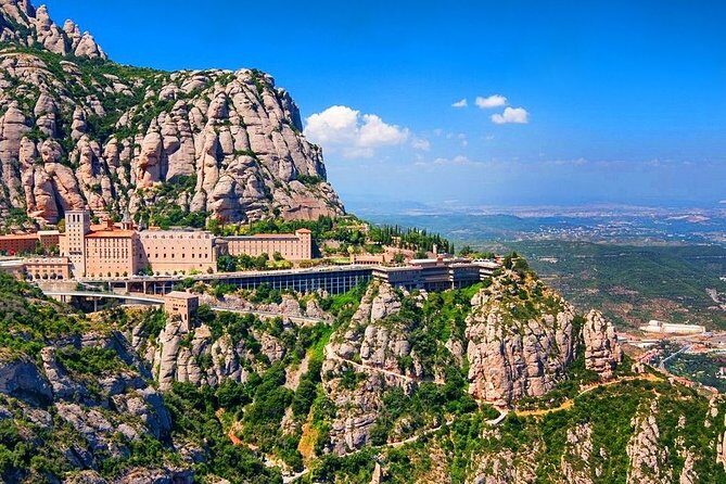 Montserrat Cardona and Salt Mountain Private Tour - Key Points