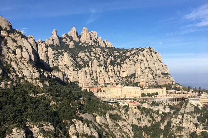 Montserrat Monastery Small Group Tour and Hiking Experience - Food and Shopping: Savoring Local Flavors