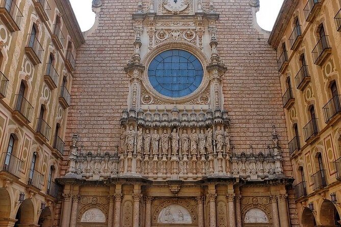 Montserrat Mountains Half - Day Private Tour - From Barcelona - Who is This Tour Best For?