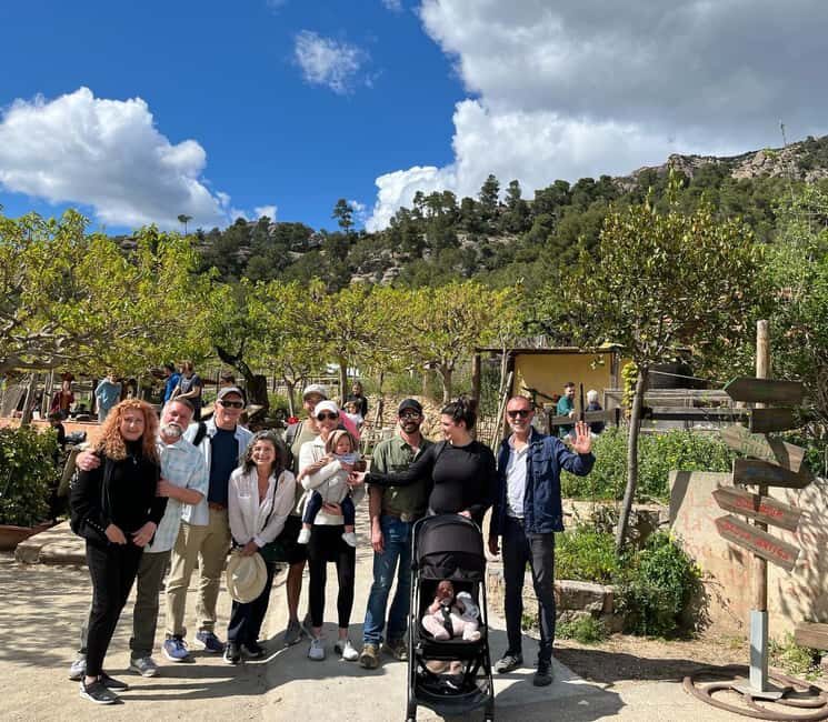 Montserrat Natural park & Monastery complete trip by car - FAQ