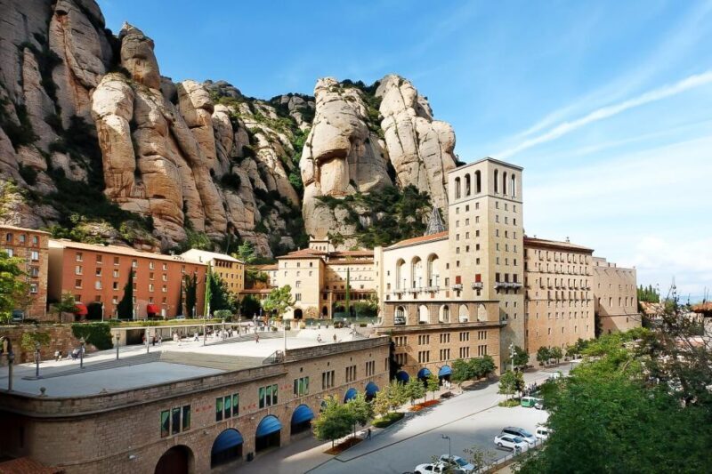 Montserrat: Private 5-Hour Tour from Barcelona - Who Should Consider This Tour?
