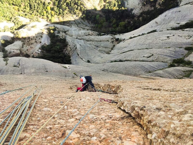 Montserrat: Rock climbing in a magical environment. - Discovering Montserrats Unique Climbing Environment