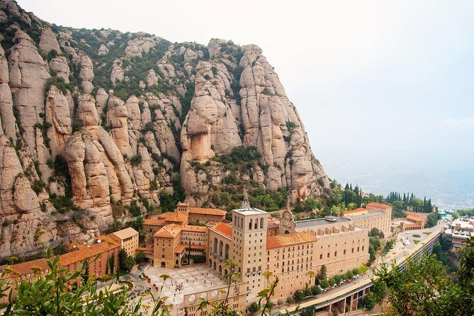 Montserrat Tour, Rack Railway, Basilica, Moreneta & Licor Tasting - Frequently Asked Questions