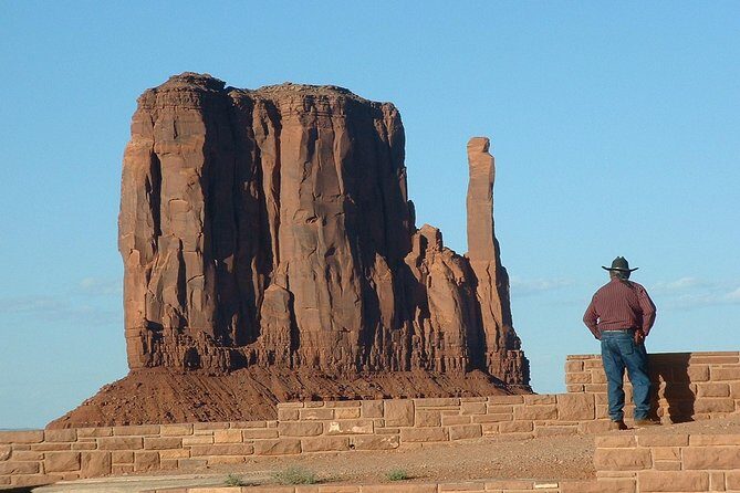 Monument Valley 4x4 Tour - Exploring Monument Valley on a 4x4 Tour: An Authentic Navajo Adventure