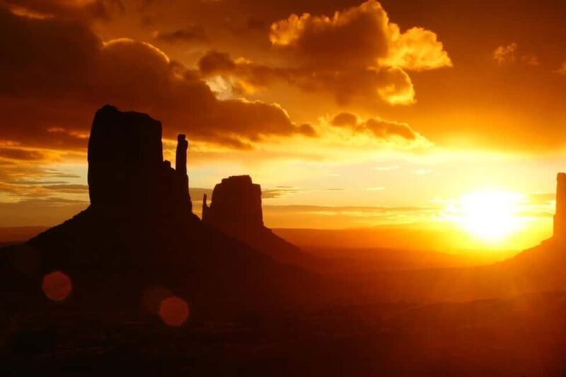 Monument Valley: Sunrise or Sunset Tour with Navajo Guide - What to Expect and How It’s Structured