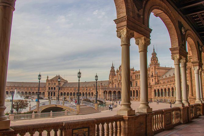 Monumental Economic tour with booking fee Seville - Final Thoughts