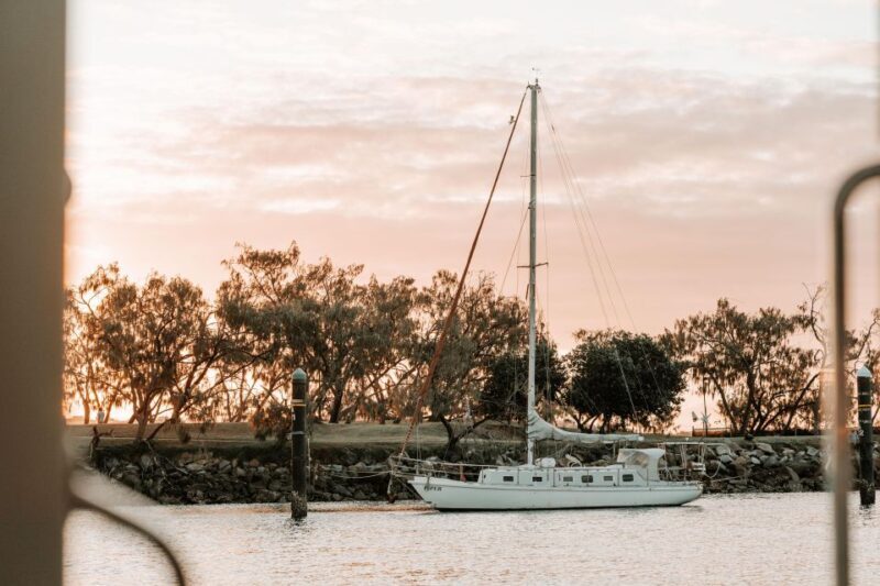 Mooloolaba: Sunshine Coast Sunset Canal Cruise - Discovering the Sunshine Coast from the Water