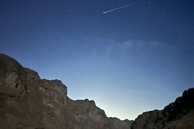 Moonlight Neon Kayak Tour at Sunset near Las Vegas - An Authentic Night Paddle Near Las Vegas: Moonlight Neon Kayak Tour at Sunset