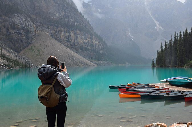 Moraine Lake and Lake Louise Shuttle | End of Summer Seat Sale! - FAQ