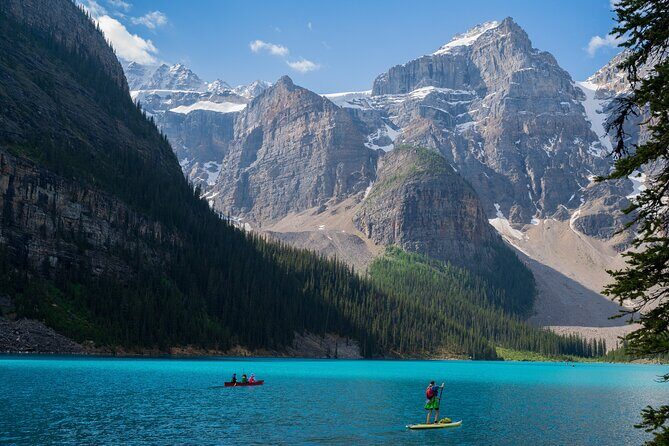 Moraine Lake And Lake Louise Tour from Banff - An In-Depth Look at the Moraine Lake and Lake Louise Tour