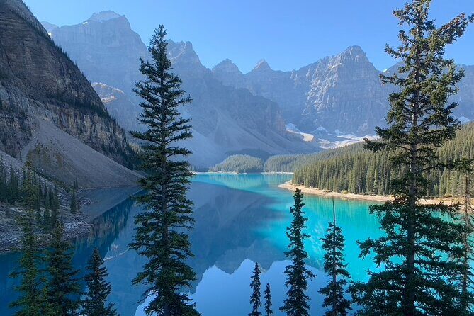 Moraine Lake + Lake Louise add-on: Sunrise or Day private tour - A Deep Dive Into the Private Rockies Experience