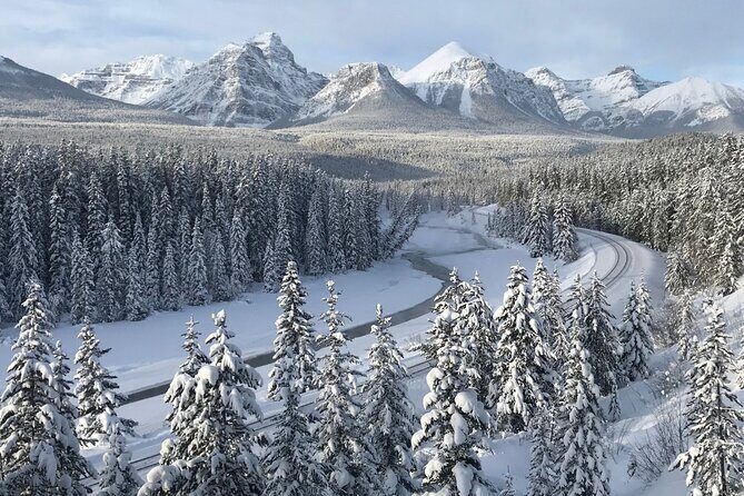 Moraine Lake + Lake Louise add-on: Sunrise or Day private tour - FAQ
