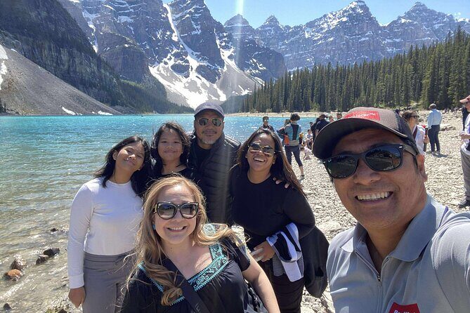 Moraine Lake Shuttle Bus with a Stop in Lake Louise - Experience the Canadian Rockies with the Moraine Lake Shuttle Bus and Lake Louise Stop