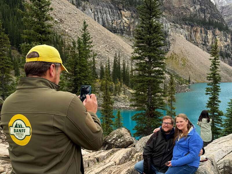 Moraine Lake Sunrise & Lake Louise from Calgary/Canmore/Banf - Key Points