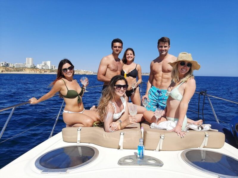 Morning/Afternoon Luxury Yacht Cruise with Drinks and Snacks - Frequently Asked Questions