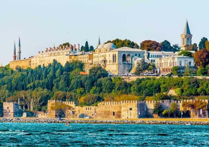 Morning Bosphorus Cruise with Topkapi Palace & Grand Bazaar - Key Points