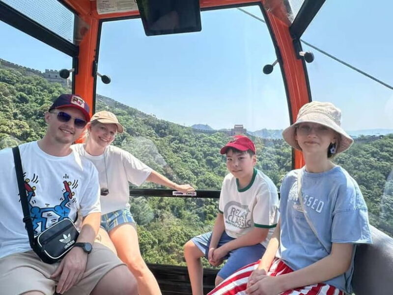 Morning Bus Transfer to Mutianyu Great Wall + Entry Ticket - Key Points