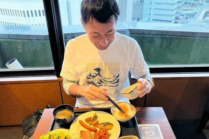 Morning running tour of Yokohama - Morning running and breakfast - with local guide Minato Mirai and Chinatown - Who Should Consider This Tour?