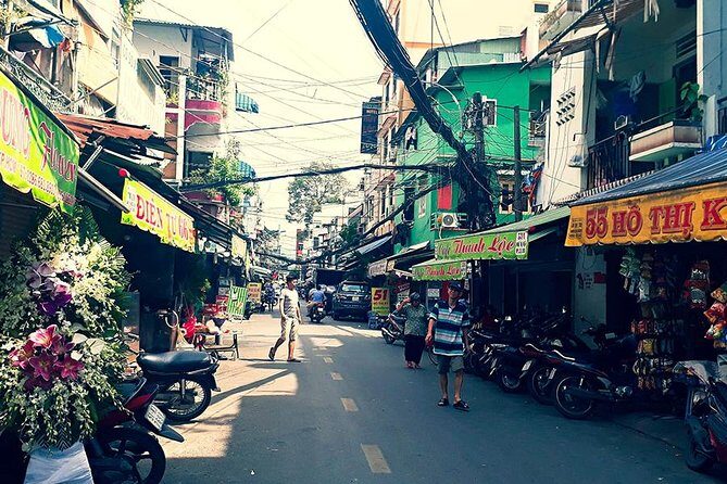Morning Saigon Unseen+Street Food Tour with Ao Dai Riders Option - Who Will Love This Tour?