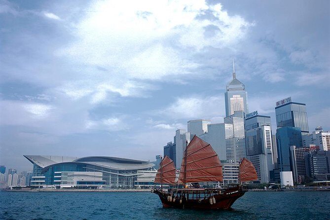 Morning Tour -Deluxe Hong Kong Island Tour with Hotel Pickup in Hong Kong Island - FAQ