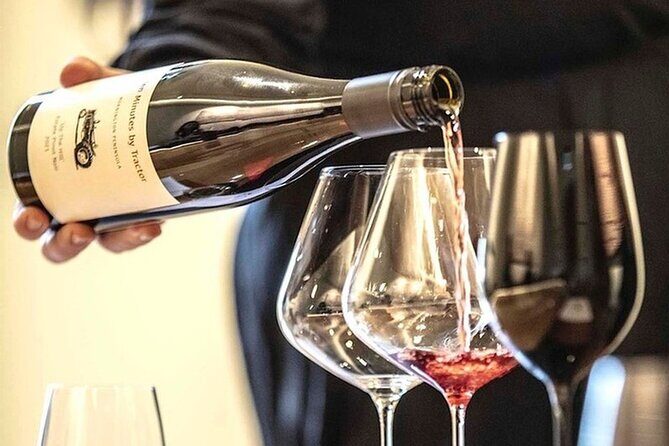 Mornington Peninsula Boutique Wine and Lunch Small Group Tour - Key Points