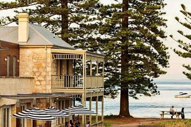 Mornington Peninsula Day Tour. Your Day Your Way. Your group only - FAQ