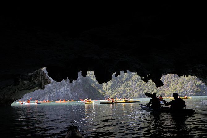 Most favorite full day boat tour with kayaking in Lan Ha bay, Ha Long bay - An In-Depth Look at the Lan Ha and Ha Long Bay Day Trip