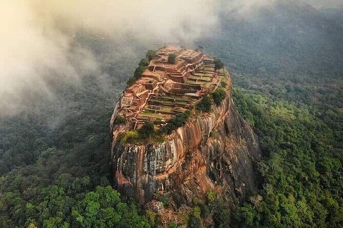 Most popular round tour of 8 days - Key Points