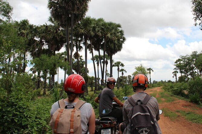 Motobike Countryside Adventure - Full day with lakeside lunch - A Closer Look at the Cambodia Countryside Moto Tour