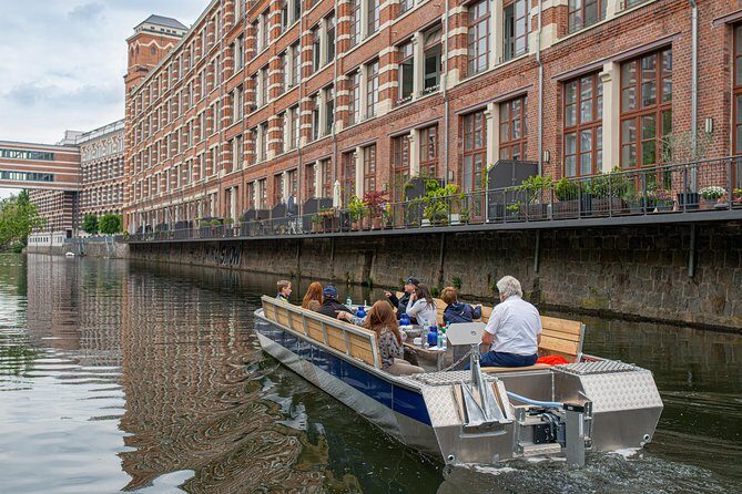 Motorboat tour ''Little Venice Tour'' Gustav - A First Look at the Little Venice Tour in Leipzig