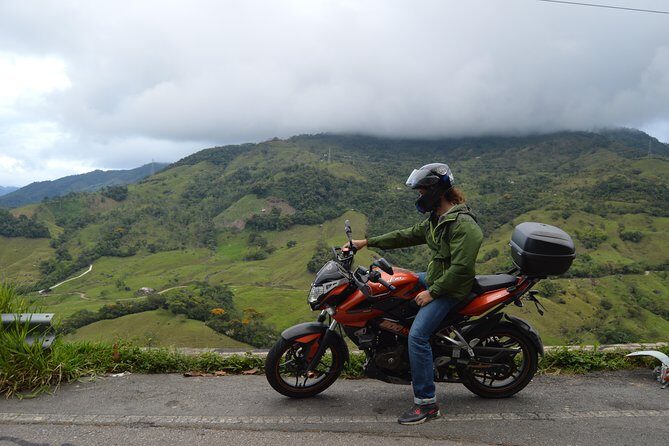 Motorcycle rental in Medellin with unlimited km - FAQ