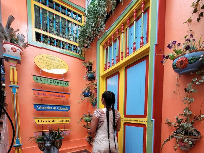 Motorcycle tour from Medellin to Guatape - The Sum Up