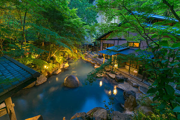 Mount Aso Crater, Kusasenri, Kamishikimi Kumanoza Shrine, Kurokawa Onsen (Departing from Fukuoka/Kumamoto) - Kurokawa Onsen: a welcome pause, with bathing costs extra