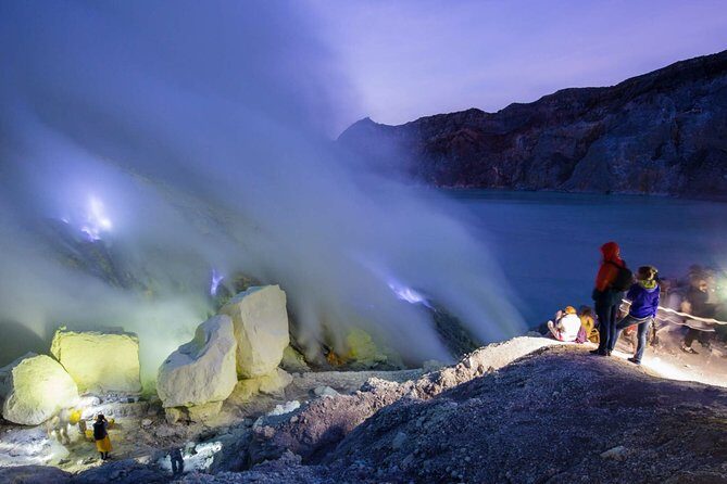 Mount Bromo & Ijen & Madakaripura Waterfall Tour (3D2N) -Homestay - FAQs