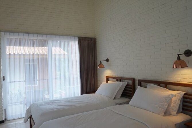 Mount Bromo & Ijen & Madakaripura Waterfall Tour (4D3N) - Hotel - Final Thoughts: Who Will Love This Tour?