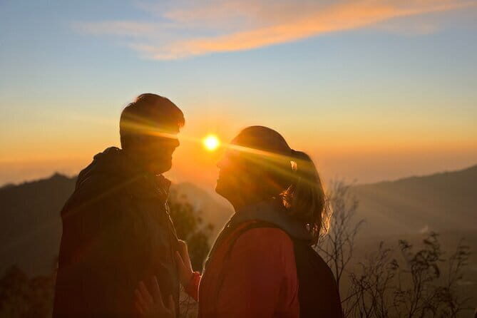 Mount Bromo Sunset Private Tour From Malang or Surabaya 1 Day - Experience the Magic of Mount Bromo at Sunset