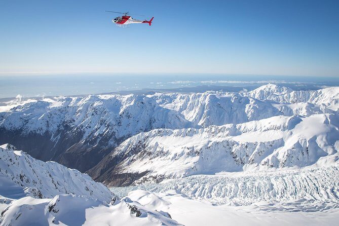 Mount Cook Spectacular Helicopter Flight from Franz Josef - Experience the Majesty of New Zealands Glaciers and Mountain Peaks with a Mount Cook Helicopter Flight