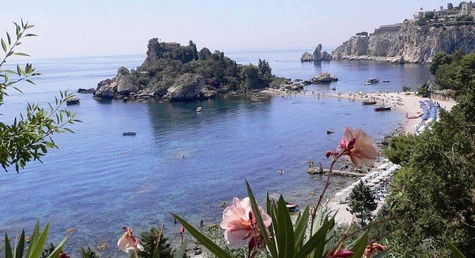 Mount Etna, Lunch in a Winery and Taormina Private Day-Trip from Messina - A Closer Look at the Tour: What’s Included and What to Expect