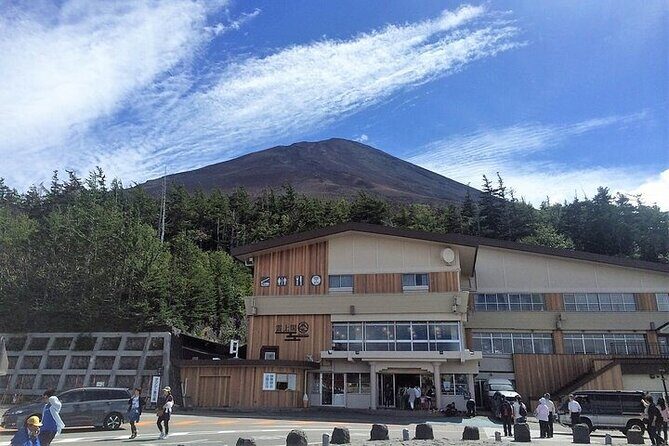 Mount Fuji 5th Station, Arakurayama, Oshino Hakkai and Hot Spring - Who Will Enjoy This Tour?