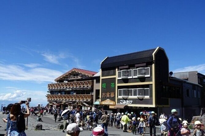 Mount Fuji 5th Station, Arakurayama, Oshino Hakkai and Hot Spring - FAQs