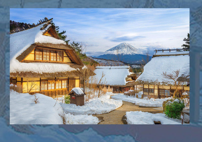 Mount Fuji and Lake Sai One-Day Tour: Arakurayama Sengen Park, Oshino Hakkai, and Lake Kawaguchi Oishi Park (Departing from Tokyo, Limited Lunch Included) - Arakurayama Sengen Park: the famous climb