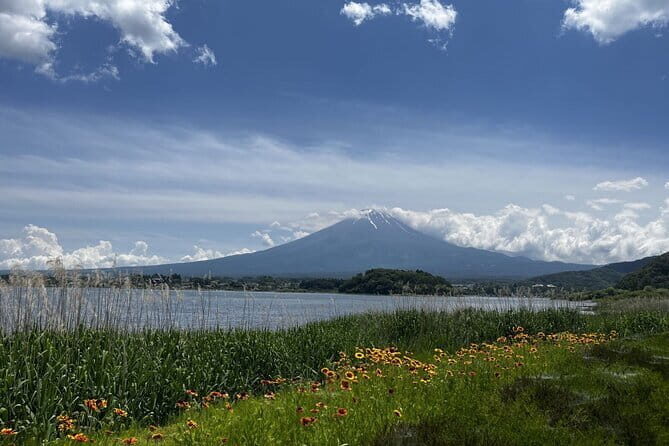 Mount Fuji Day Trip Around Lake Kawaguchiko - The Itinerary: From Tokyo to Iconic Views