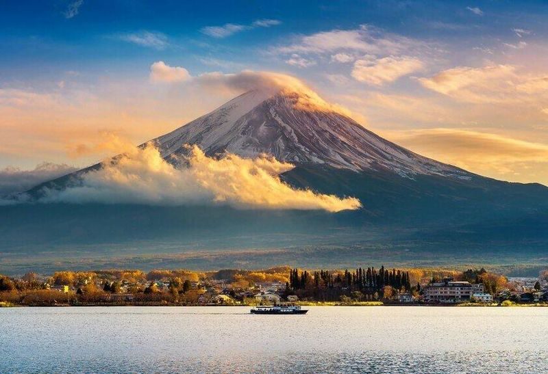 Mount Fuji Full-Day Private Tour - Oshino Hakkai, shrines and quieter corners